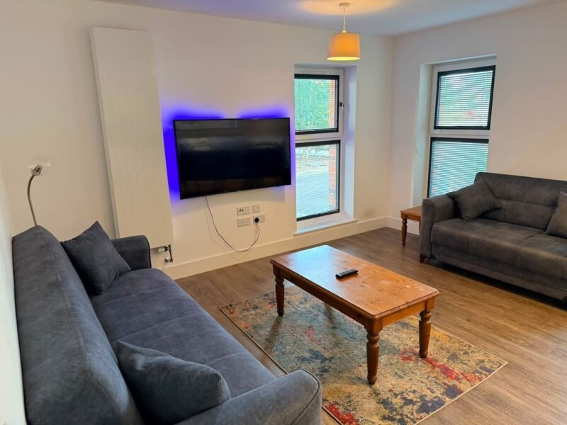 2 Bed Apartment in Glasgow · Sleeps 5 photo 1